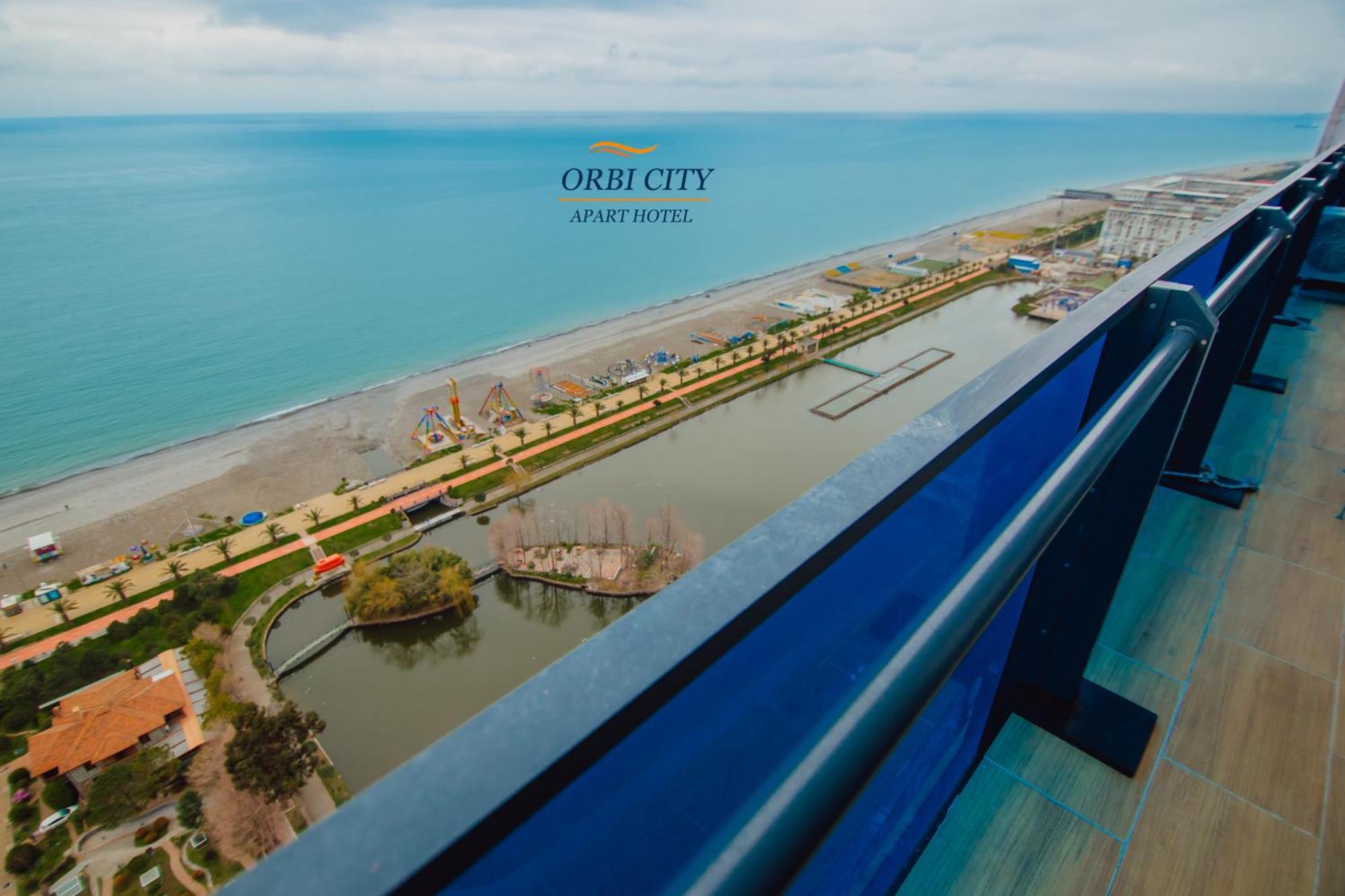 Apart-Hotel Orbi City Batumi Exterior photo