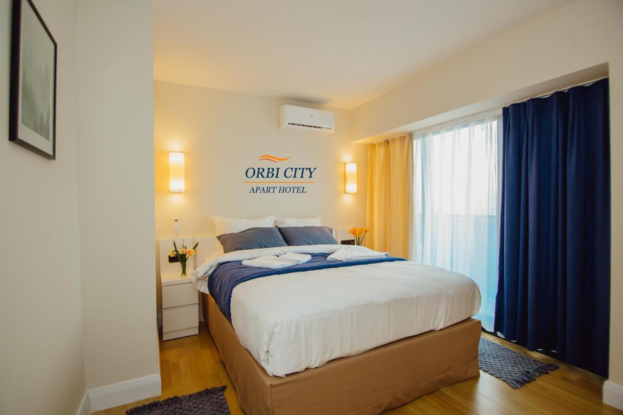 Apart-Hotel Orbi City Batumi Exterior photo